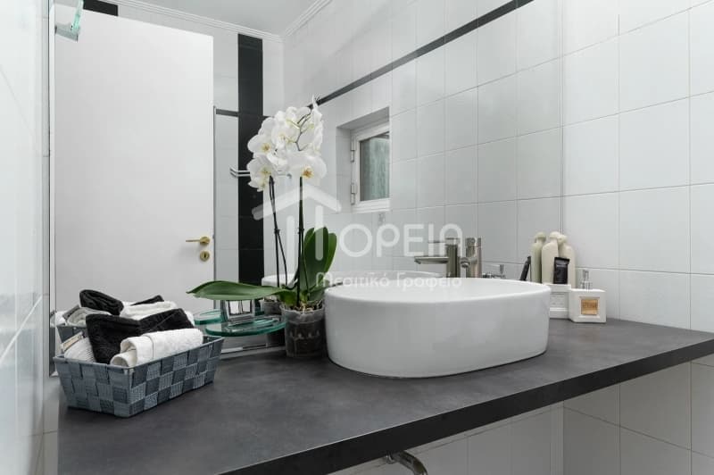 Apartment in Evryali, Voula — Photo 17 of 23