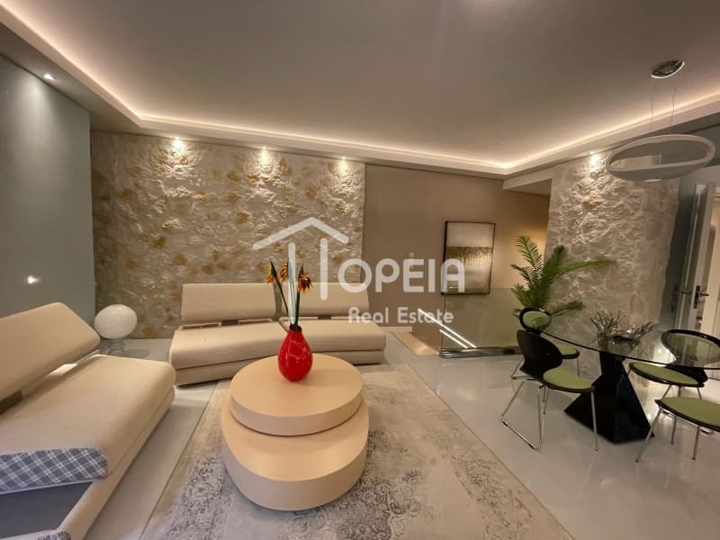 House in Panionia, Glyfada — Photo 15 of 30