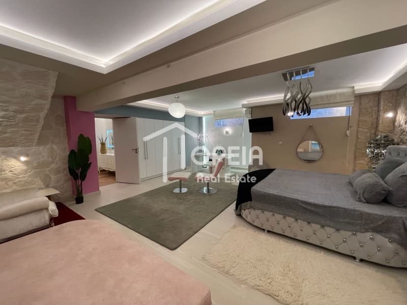 House in Panionia, Glyfada — Photo 25 of 30