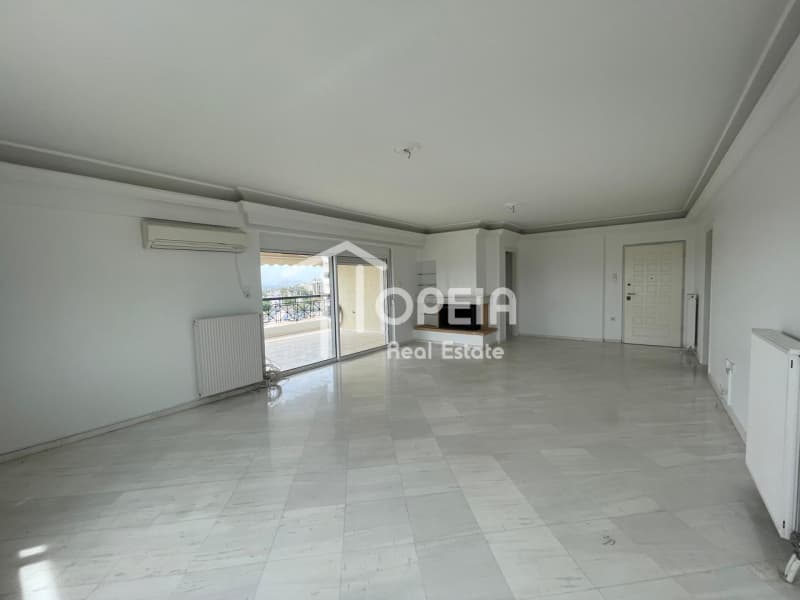 Apartment in Pigadakia, Vouliagmeni — Photo 4 of 30
