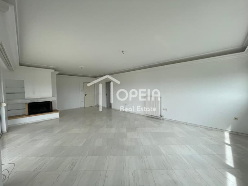 Apartment in Pigadakia, Vouliagmeni — Photo 12 of 30