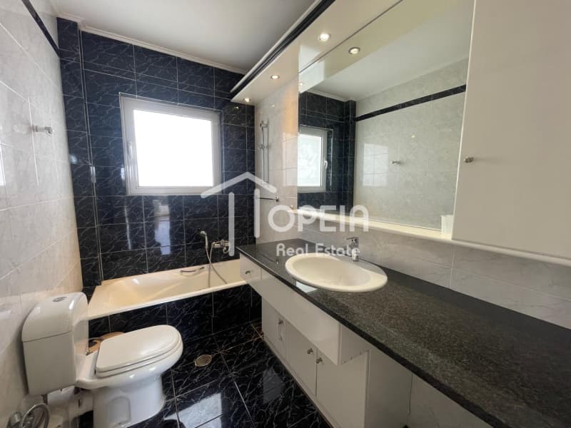 Apartment in Pigadakia, Vouliagmeni — Photo 25 of 30