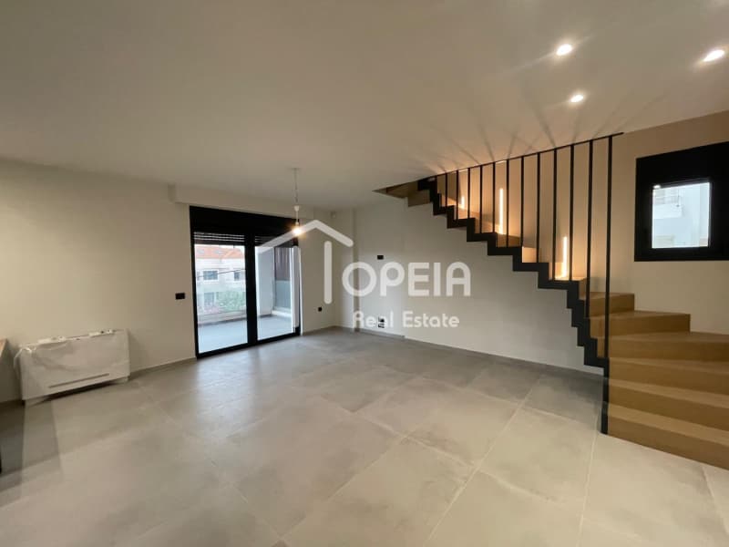 House in Exochi, Voula — Photo 1 of 30