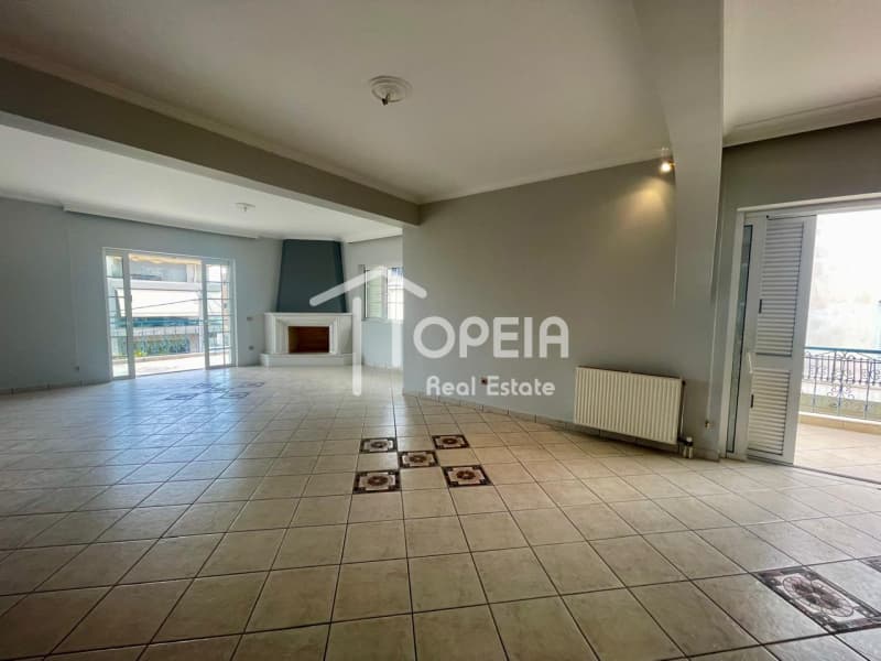 Διαμέρισμα στην Λαθουρίζα, Βάρη - Βάρκιζα — Φωτογραφία 1 από 26