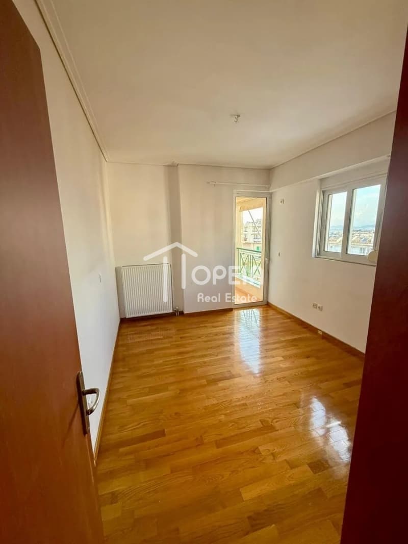 Apartment in Ano Elliniko, Elliniko — Photo 7 of 21