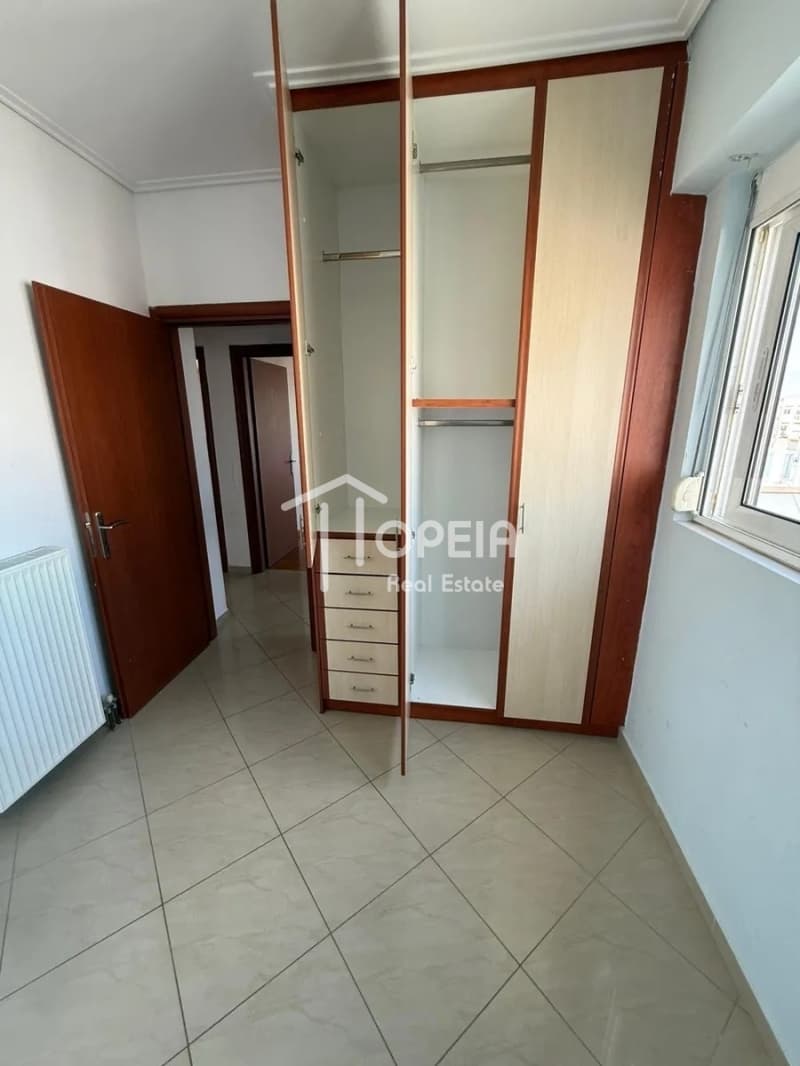 Apartment in Ano Elliniko, Elliniko — Photo 9 of 21