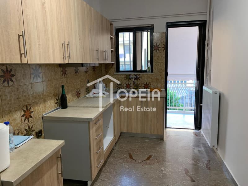 Apartment in Center, Argyroupoli — Photo 2 of 19