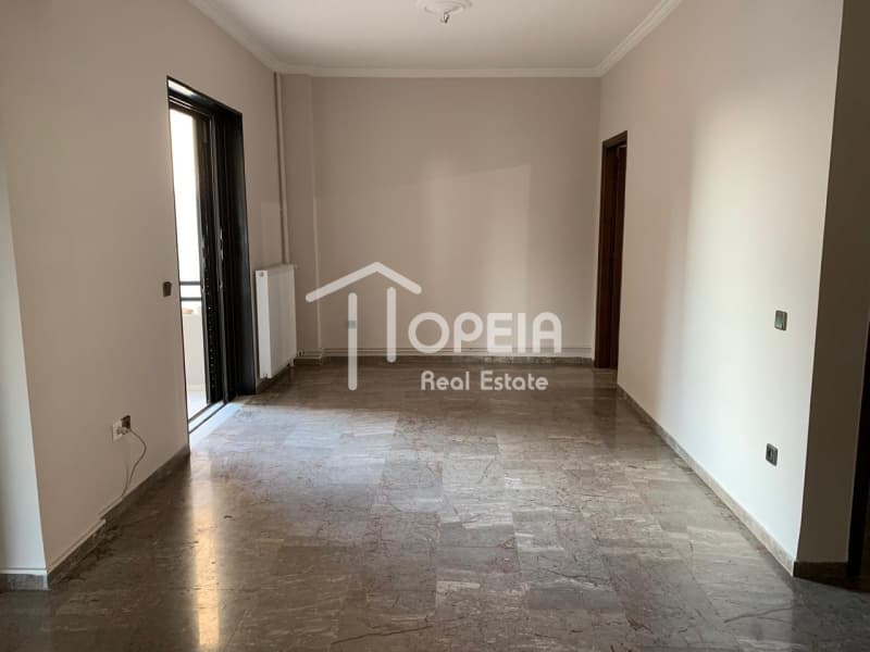 Apartment in Center, Argyroupoli — Photo 1 of 19