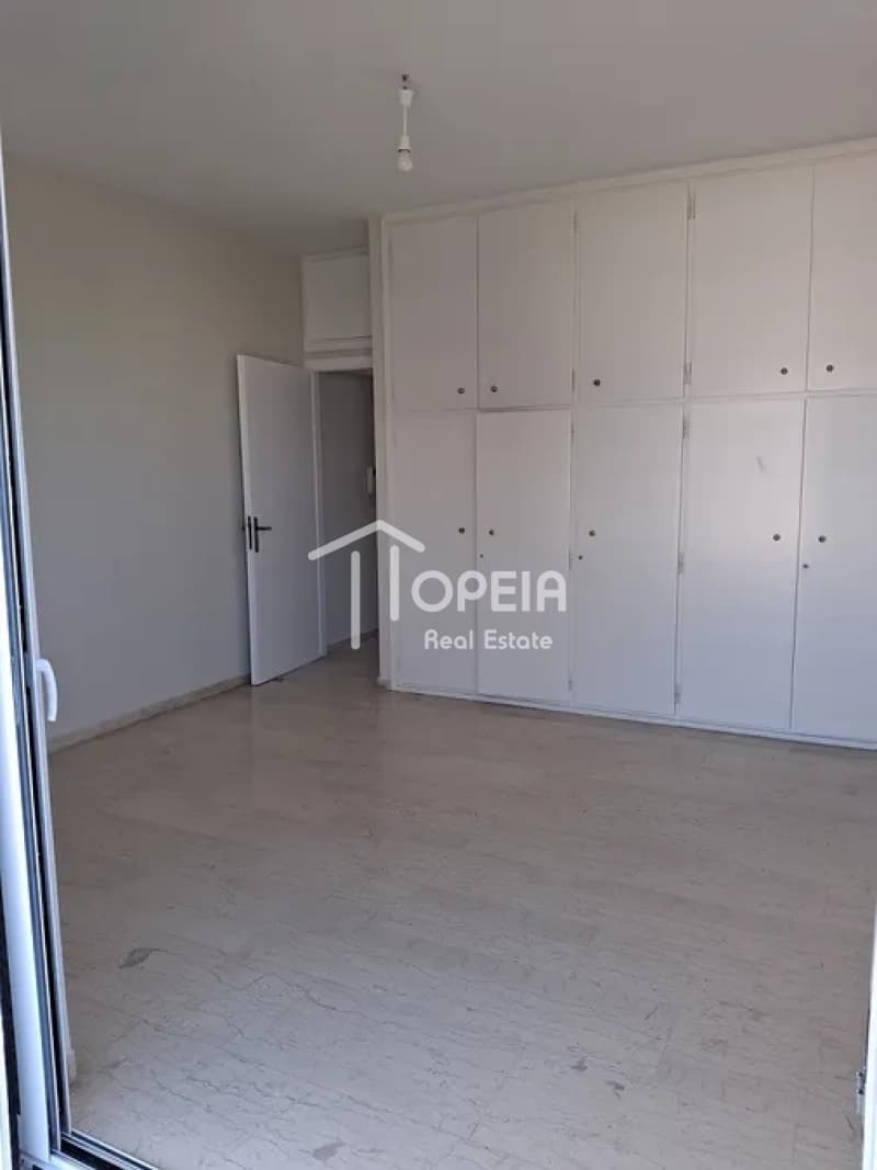 Apartment in Ano Elliniko, Elliniko — Photo 13 of 22