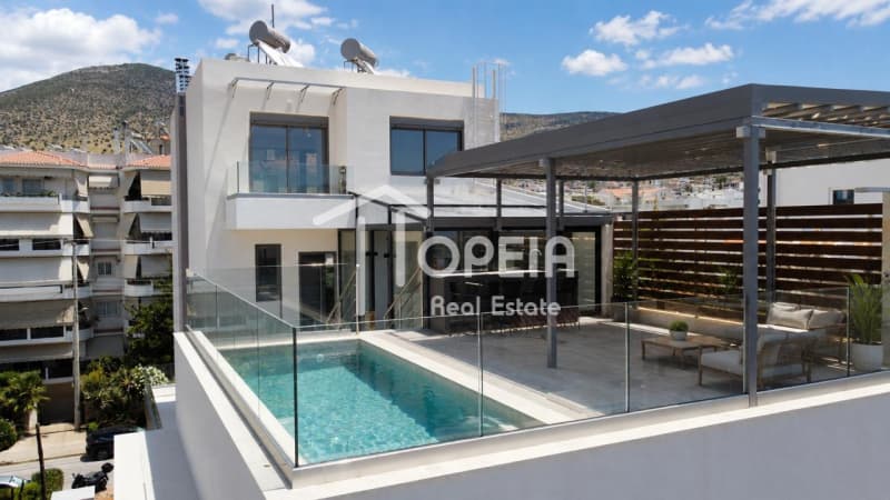 House in Pirnari, Glyfada — Photo 1 of 29