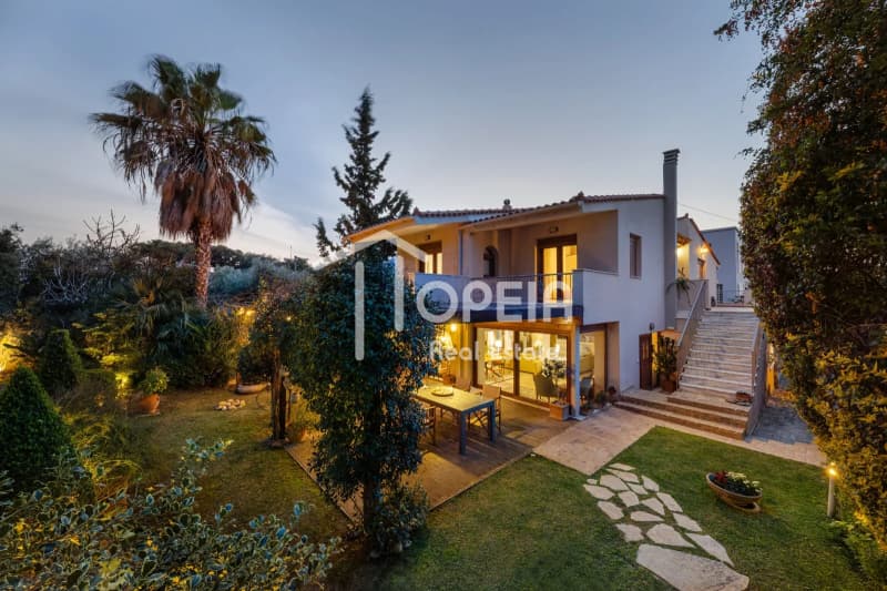 Διαμέρισμα στην Καλύβια, Καλύβια Θορικού — Φωτογραφία 1 από 19