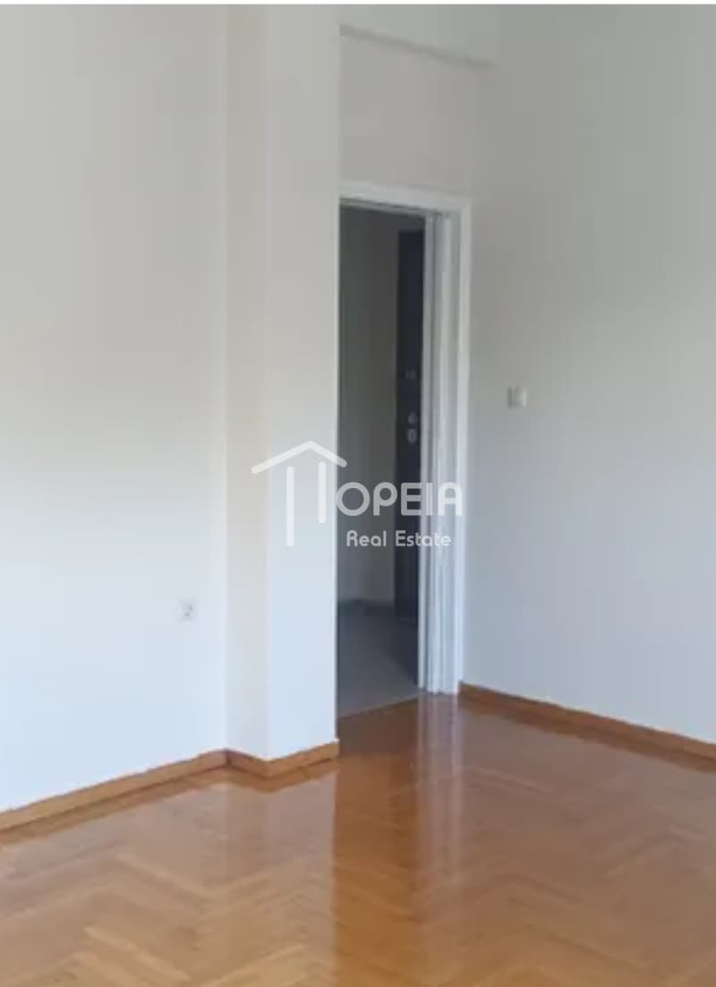 Apartment in Ampelakia, Alimos — Photo 2 of 6