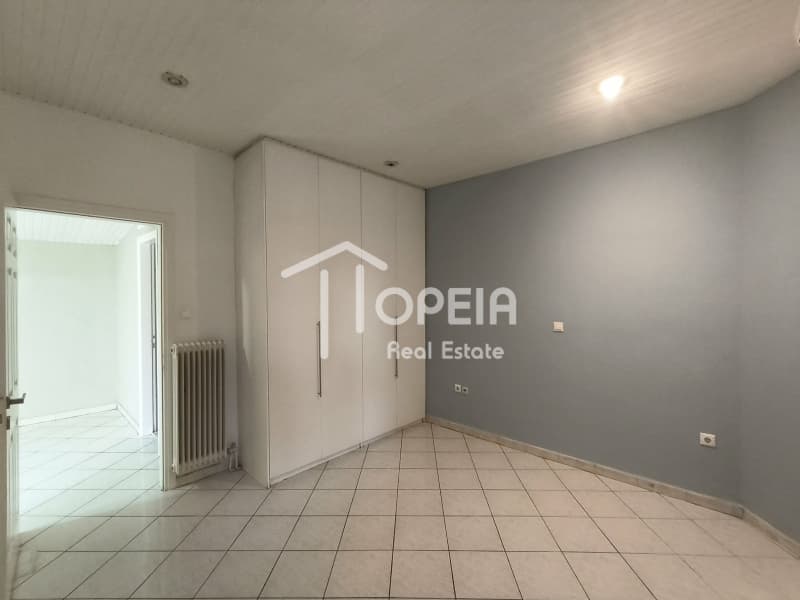 Apartment in Kalamaki, Alimos — Photo 4 of 8