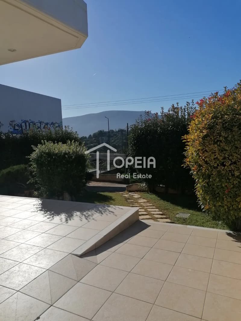 House in Agia Triada, Markopoulo — Photo 2 of 11