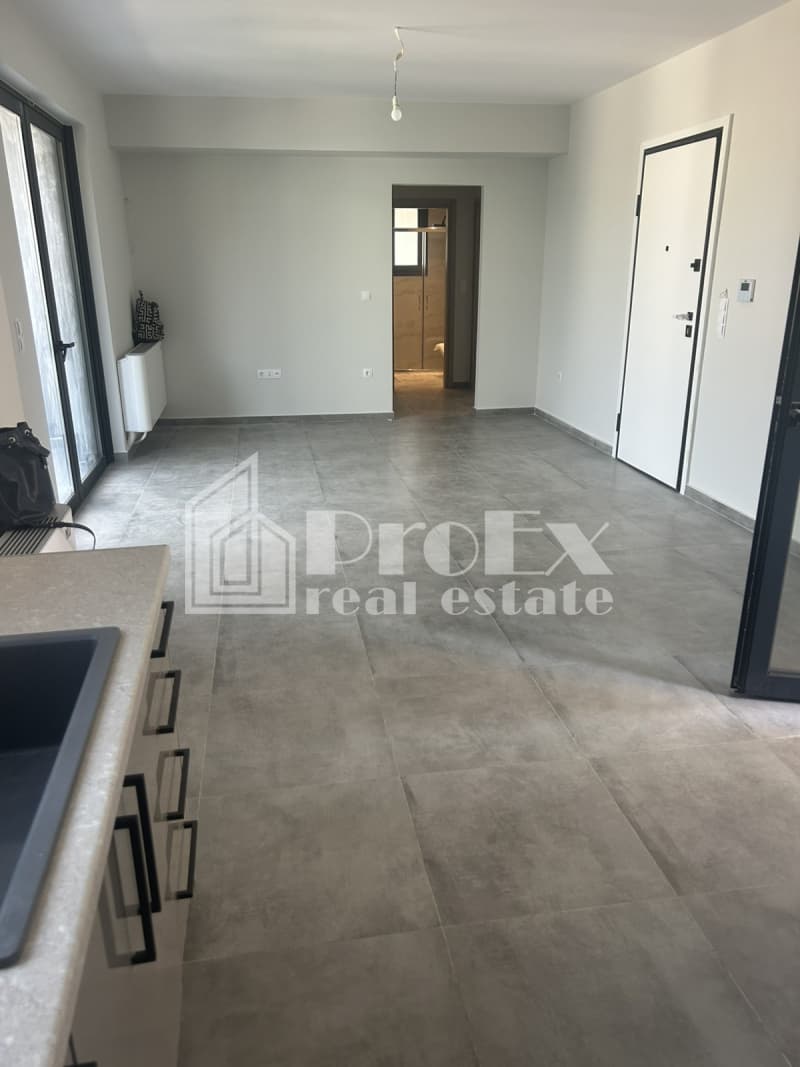 Apartment in Kanapitsa, Metamorfosi — Photo 1 of 14