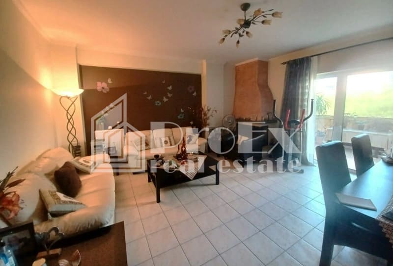 Apartment in Schinias, Peristeri — Photo 2 of 19