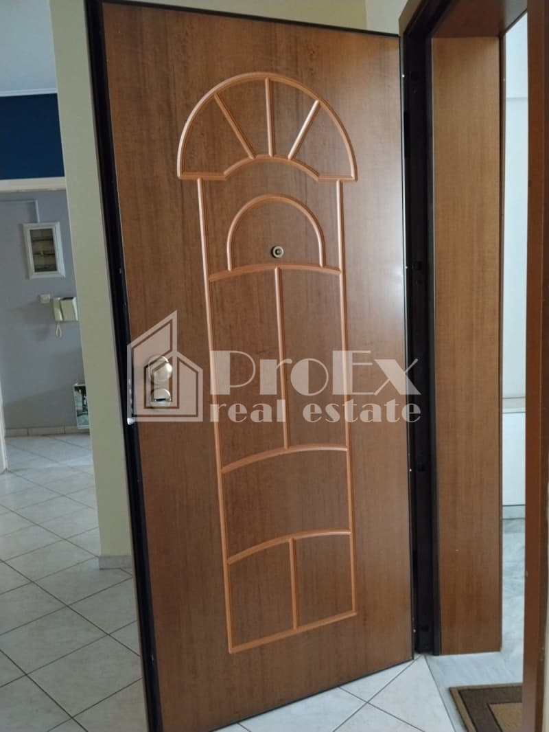Apartment in Ionia, Nea Ionia — Photo 16 of 18