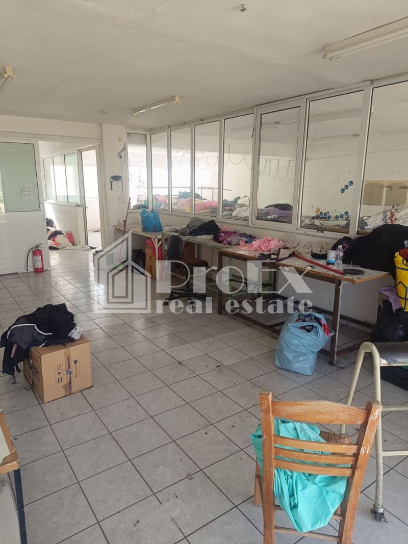Ελαφρύς Βιομηχανικός Χώρος στην Ανθούπολη, Περιστέρι — Φωτογραφία 9 από 21