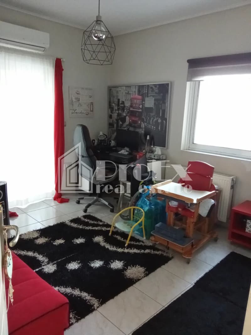 Apartment in Center, Ilion — Photo 5 of 12
