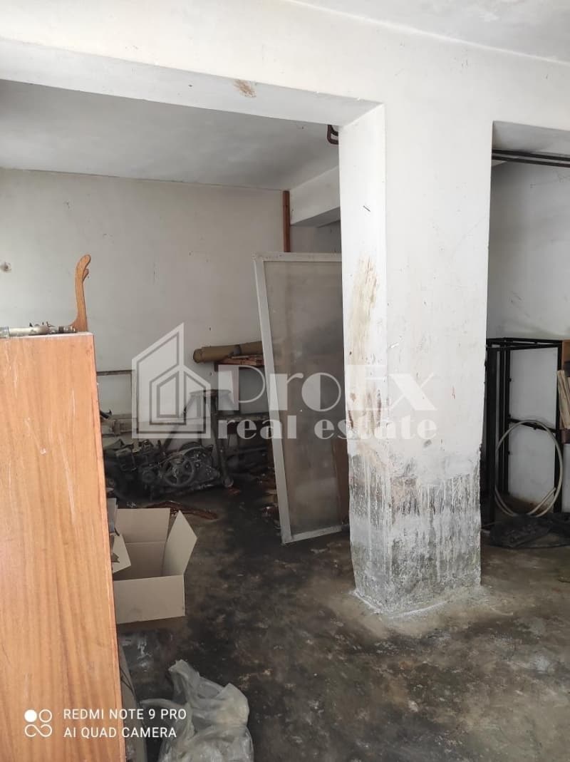 Warehouse in Agia Triada, Iraklio — Photo 13 of 13