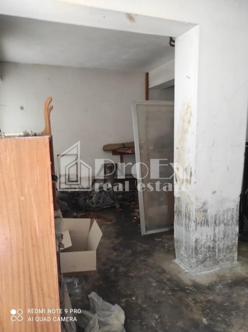 Warehouse in Agia Triada, Iraklio — Photo 10 of 13