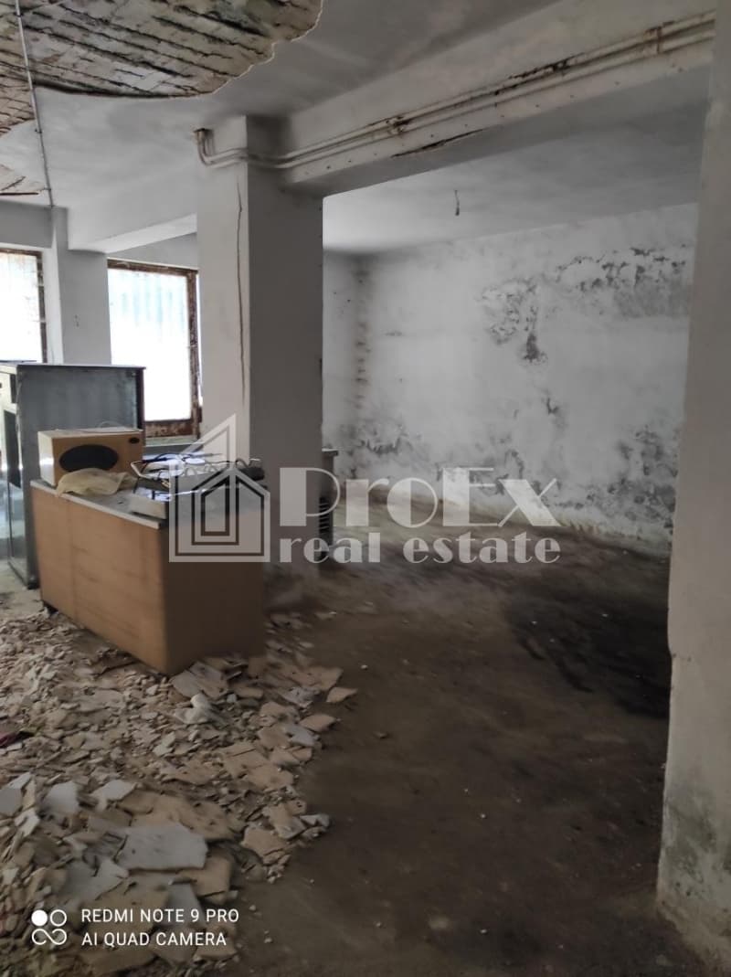 Warehouse in Agia Triada, Iraklio — Photo 9 of 13