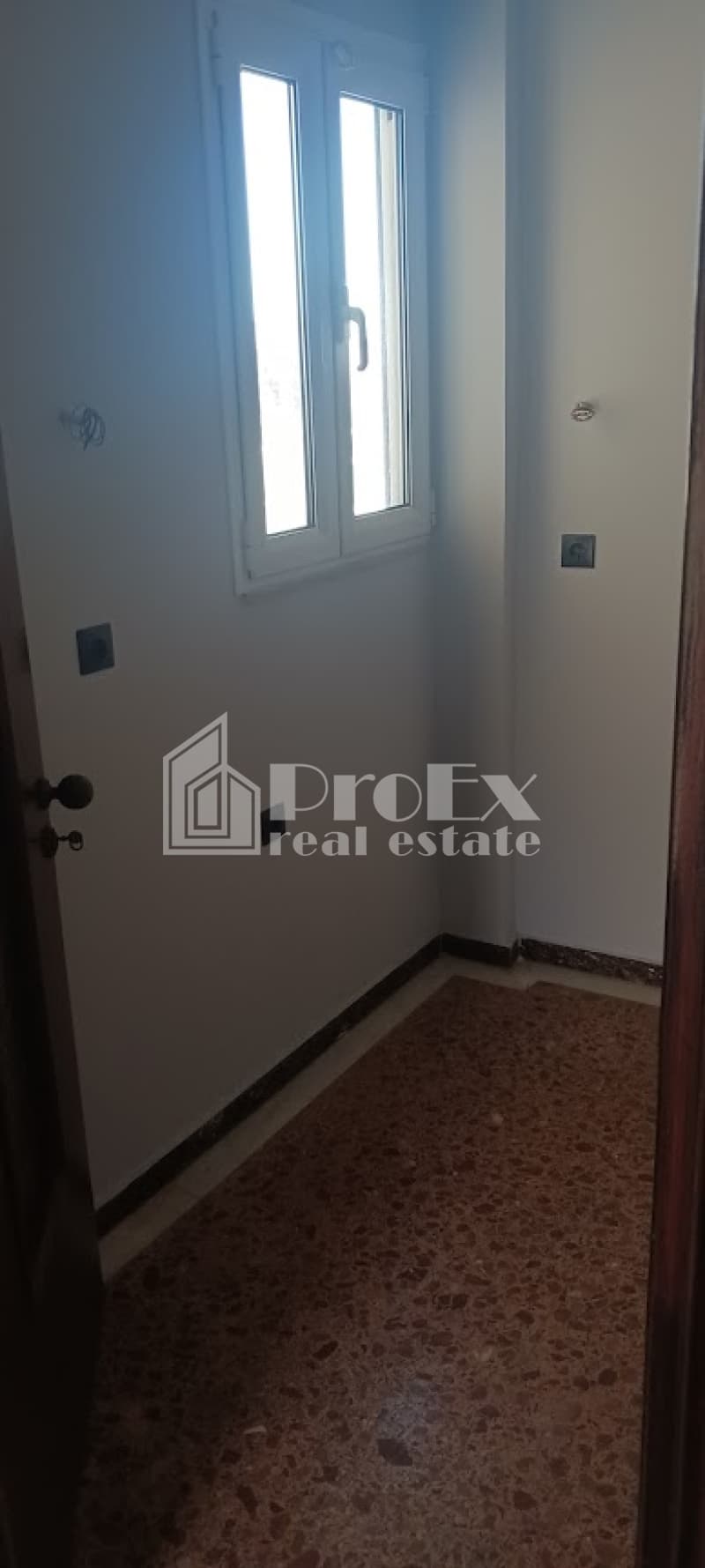 Μονοκατοικία στην Άσπρα Χώματα, Νίκαια — Φωτογραφία 29 από 30
