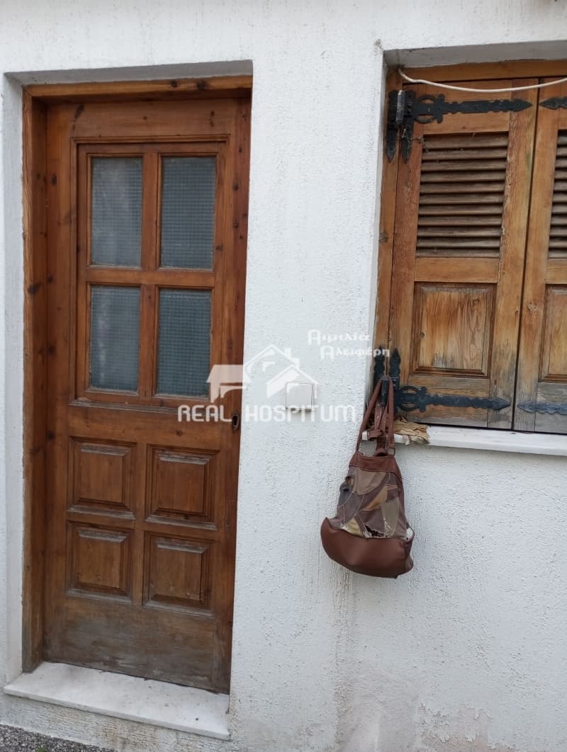 House in Palatiani, Ilion — Photo 4 of 8
