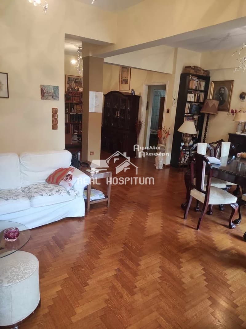 Apartment in Verga, Attiki — Photo 4 of 18
