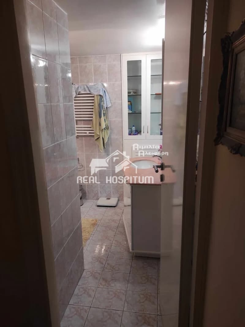 Apartment in Verga, Attiki — Photo 11 of 18