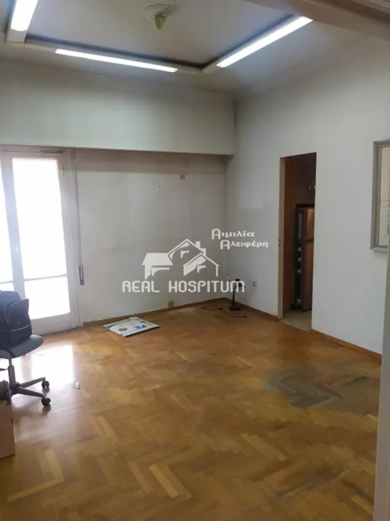 Apartment in Leof. Liosion, Attiki — Photo 3 of 10