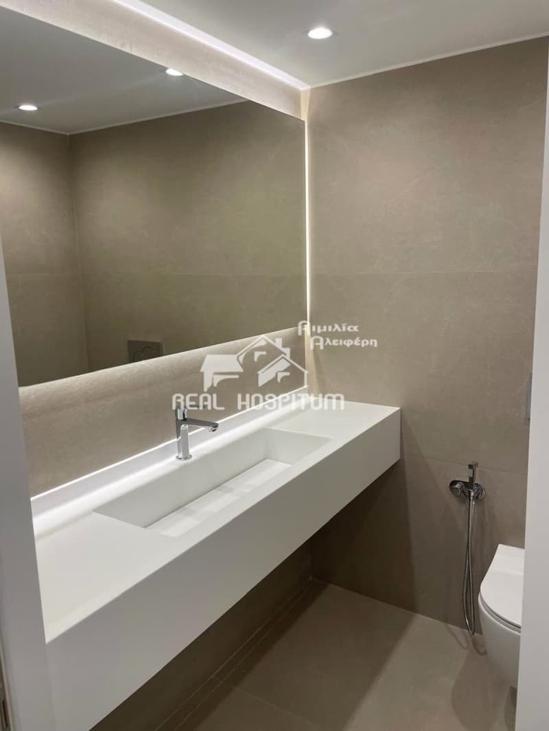 Apartment in Chatzikiriakeio, Piraeus — Photo 7 of 9