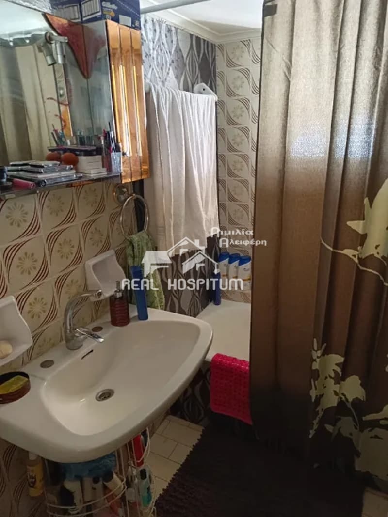 Apartment in Memou square, Koridallos — Photo 8 of 10
