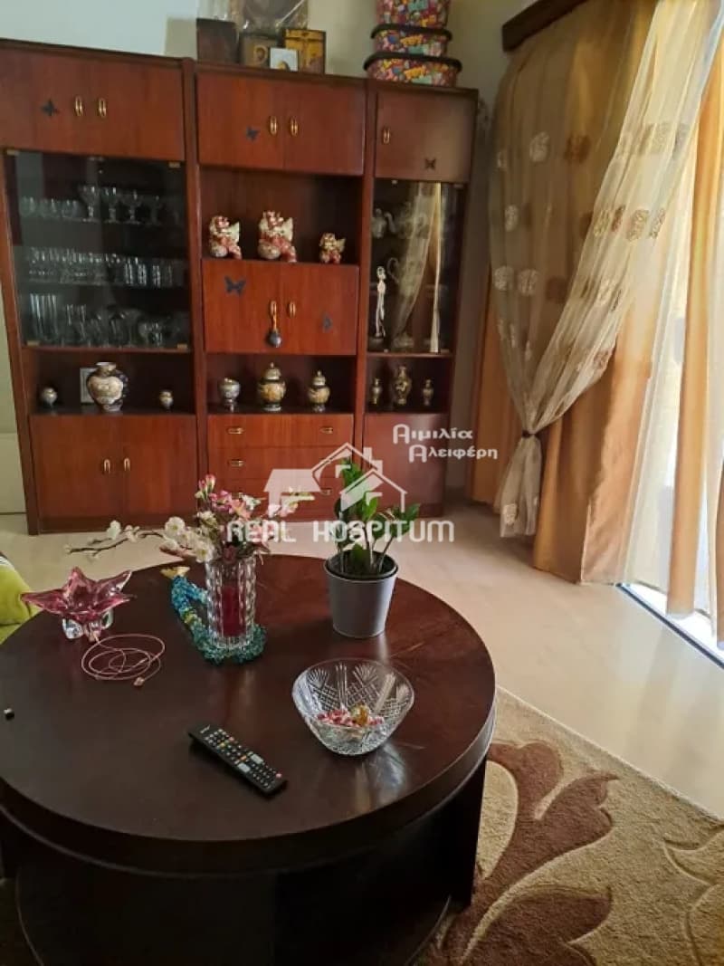 Apartment in Memou square, Koridallos — Photo 3 of 10