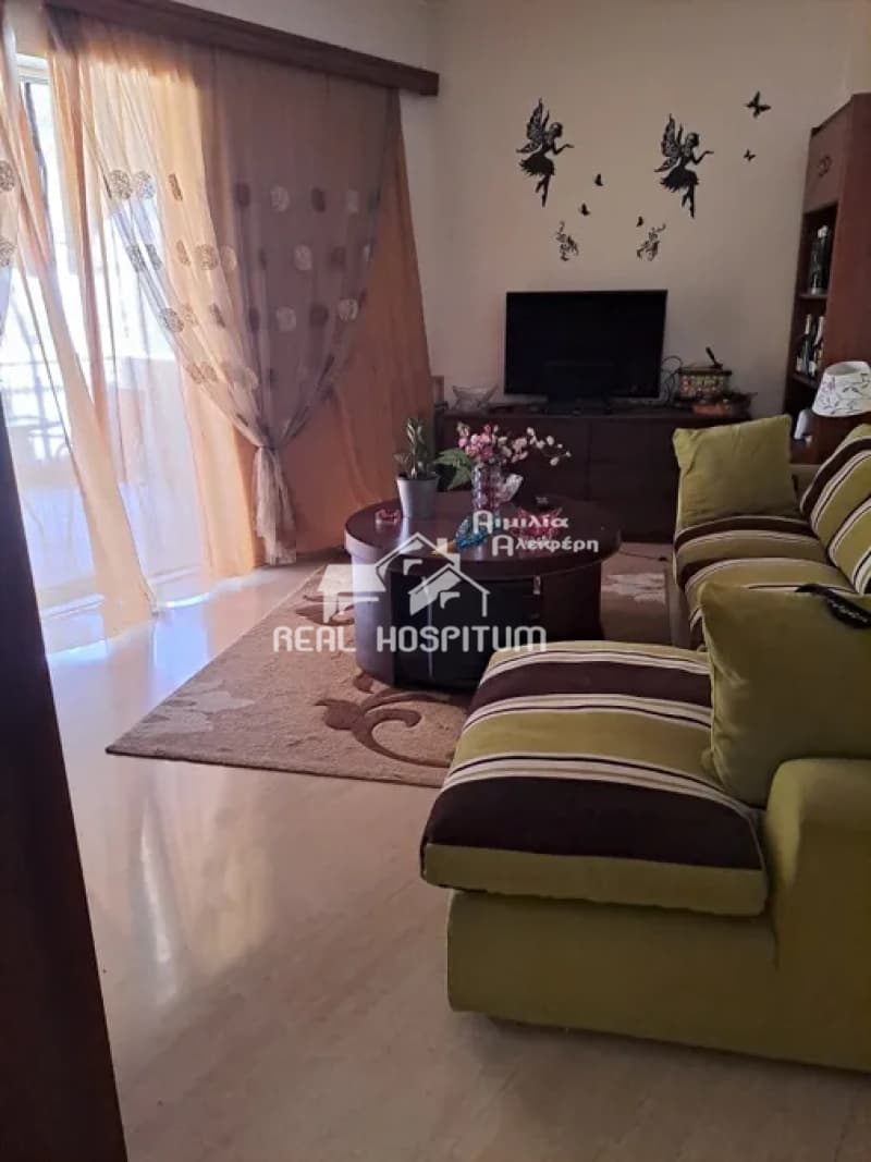 Apartment in Memou square, Koridallos — Photo 1 of 10