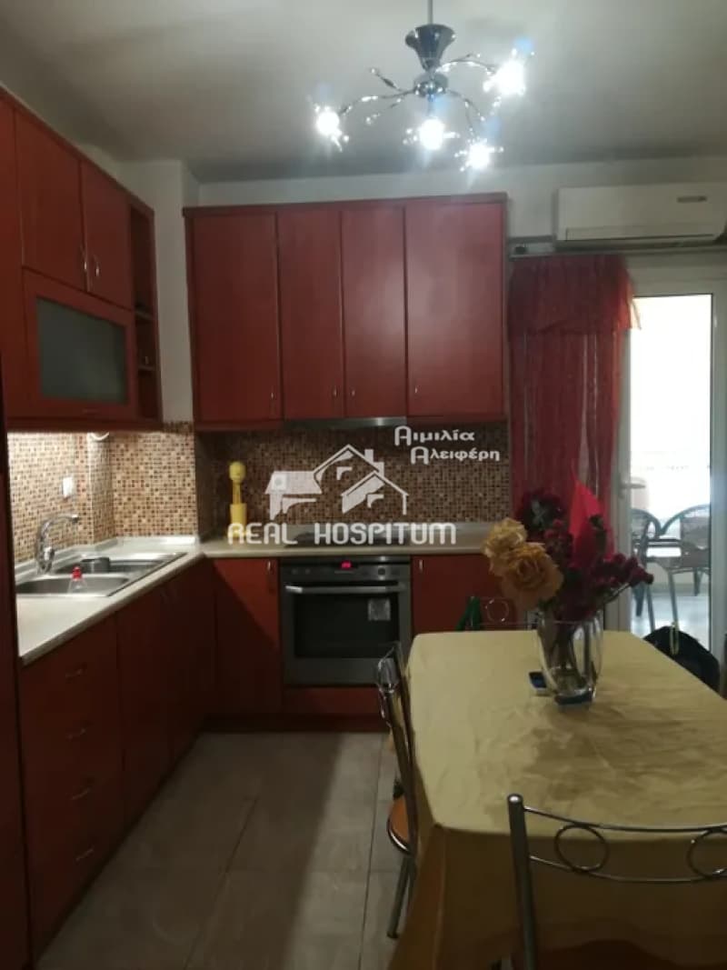 Διαμέρισμα στην Τουρκοβούνια, Κερατσίνι — Φωτογραφία 1 από 14