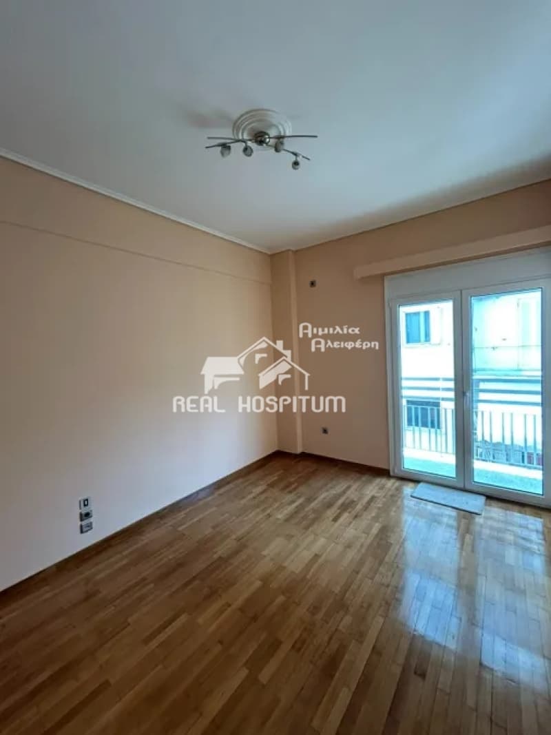 Apartment in Strefi, Exarchia - Neapoli — Photo 14 of 20