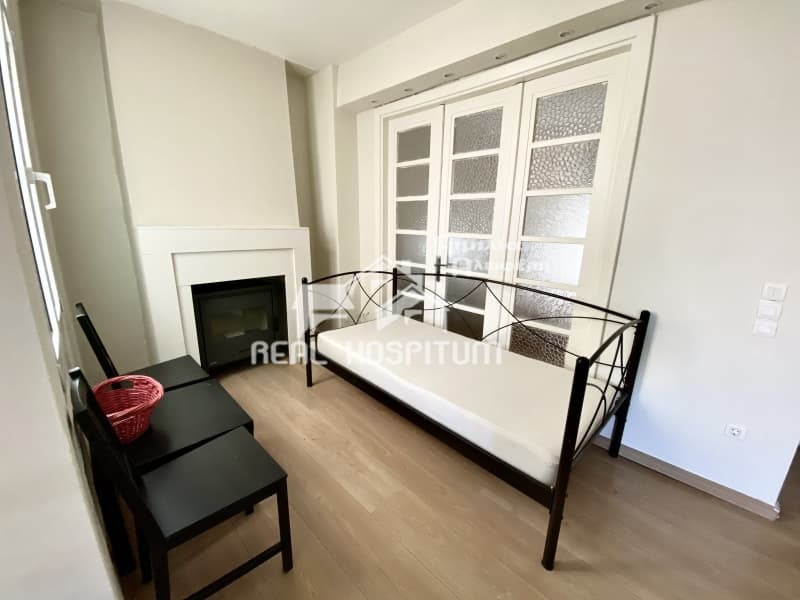 Apartment in Semeli, Attiki — Photo 1 of 14