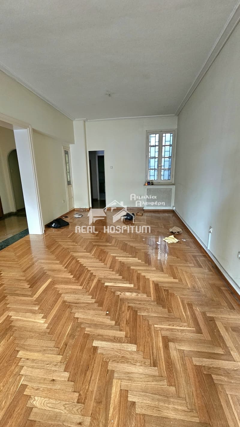 Διαμέρισμα στην Πολυτεχνείο, Εξάρχεια - Νεάπολη — Φωτογραφία 2 από 19