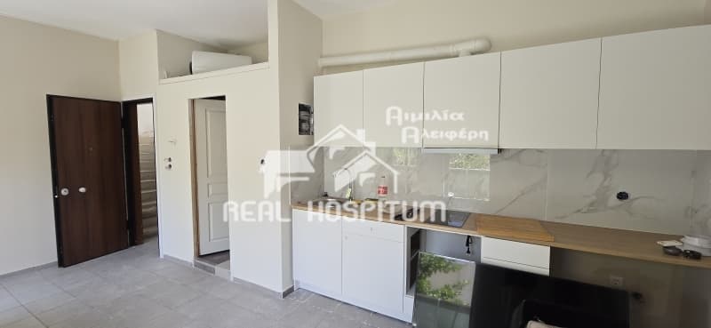 Apartment in Agia Sofia, Piraeus — Photo 1 of 13