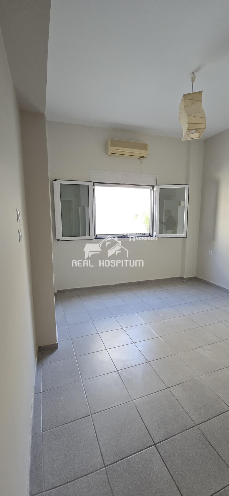 Apartment in Agia Sofia, Piraeus — Photo 9 of 12