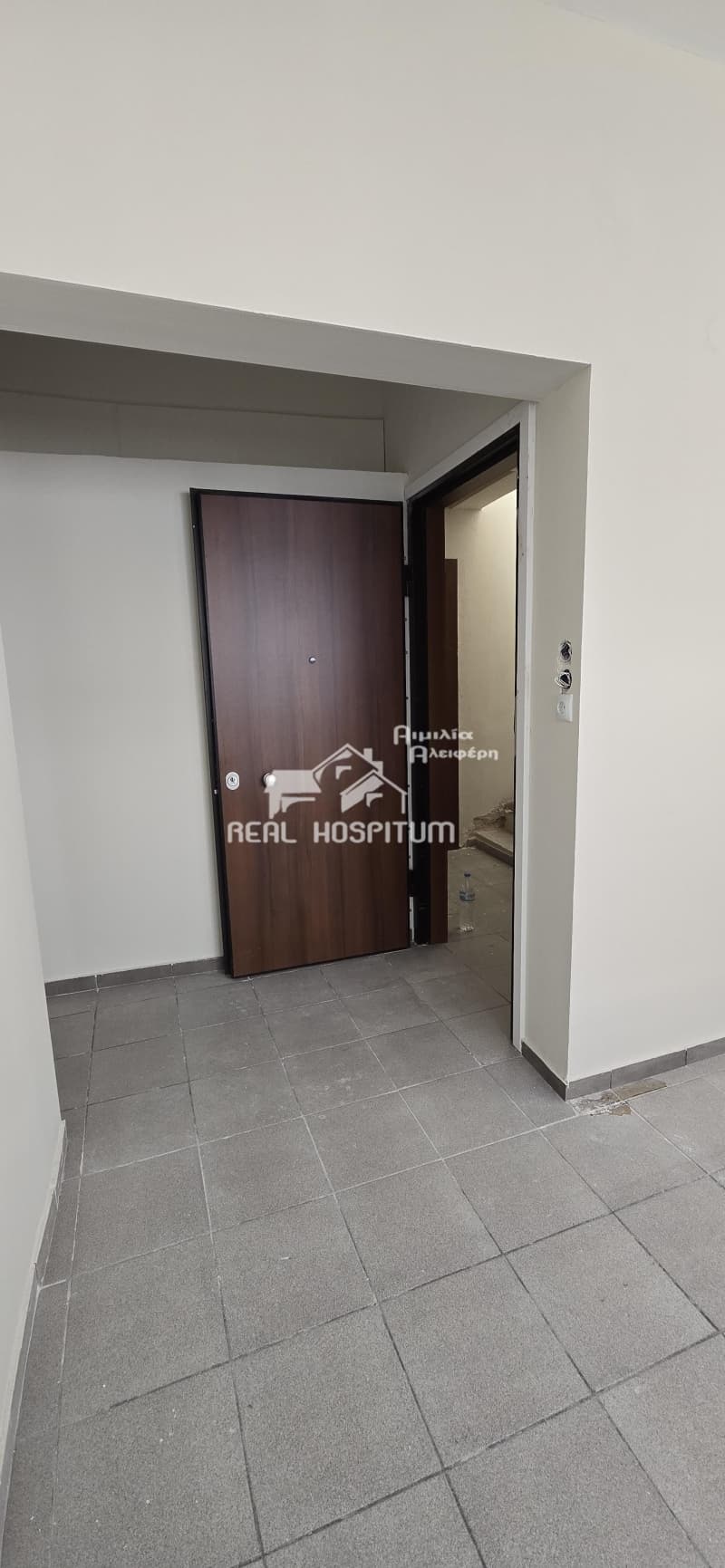 Apartment in Agia Sofia, Piraeus — Photo 8 of 12