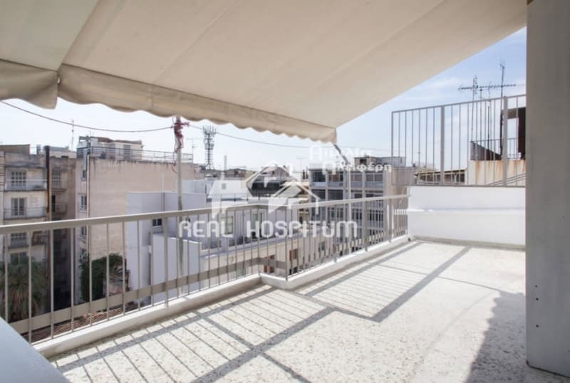 Apartment in Politechneio, Exarchia - Neapoli — Photo 11 of 12