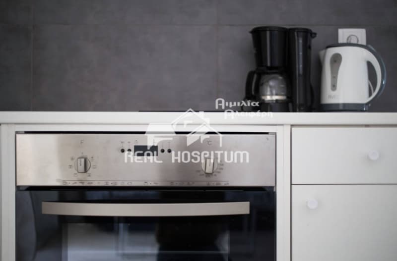 Apartment in Politechneio, Exarchia - Neapoli — Photo 4 of 12