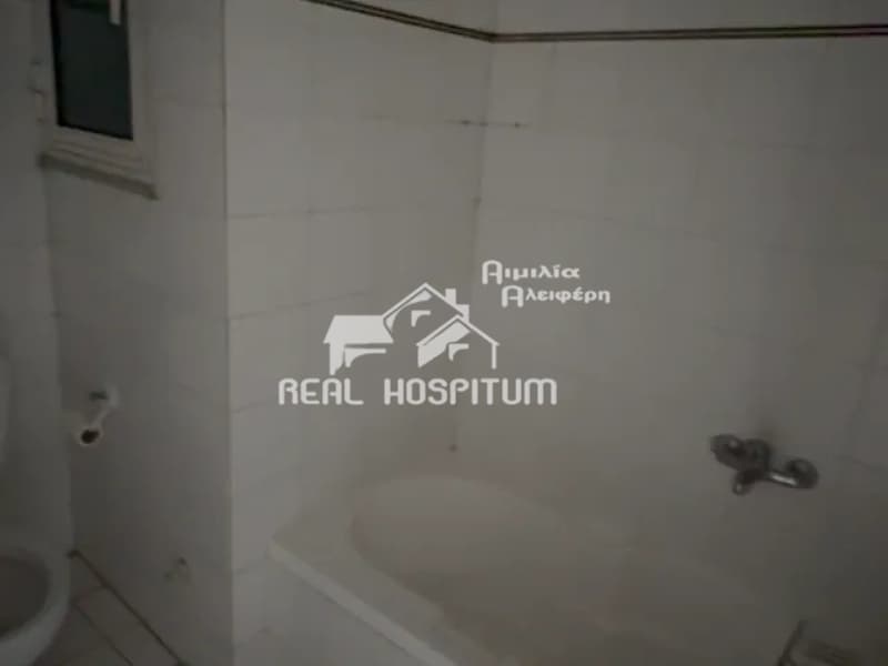 Apartment in Chatzikiriakeio, Piraeus — Photo 9 of 9