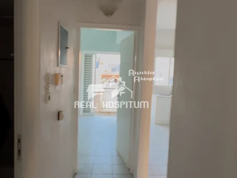 Apartment in Chatzikiriakeio, Piraeus — Photo 9 of 9
