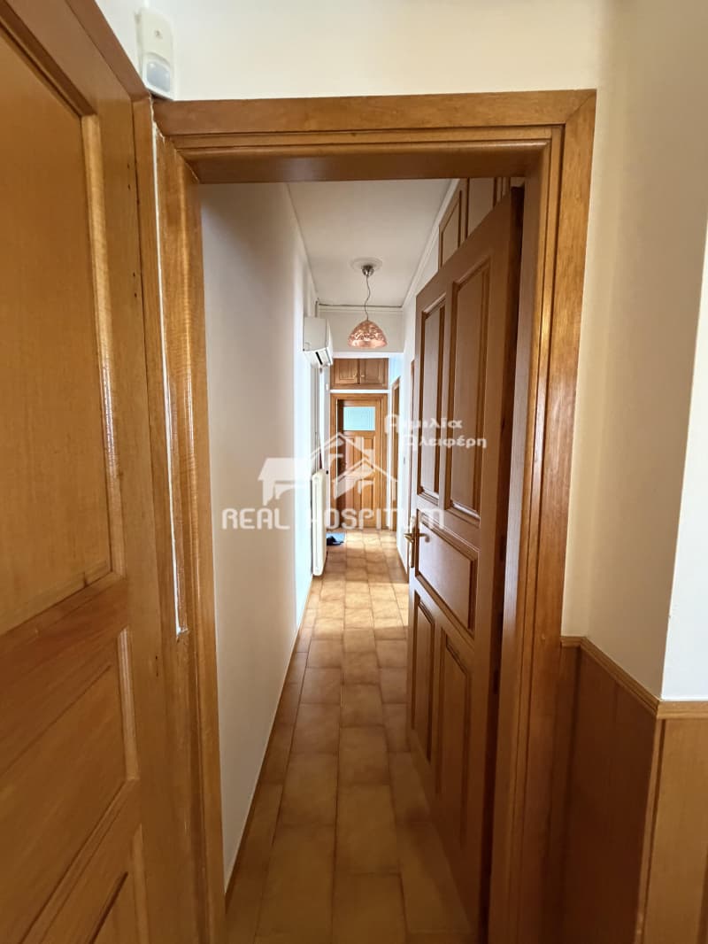 Apartment in Pasalimani, Piraeus — Photo 11 of 30