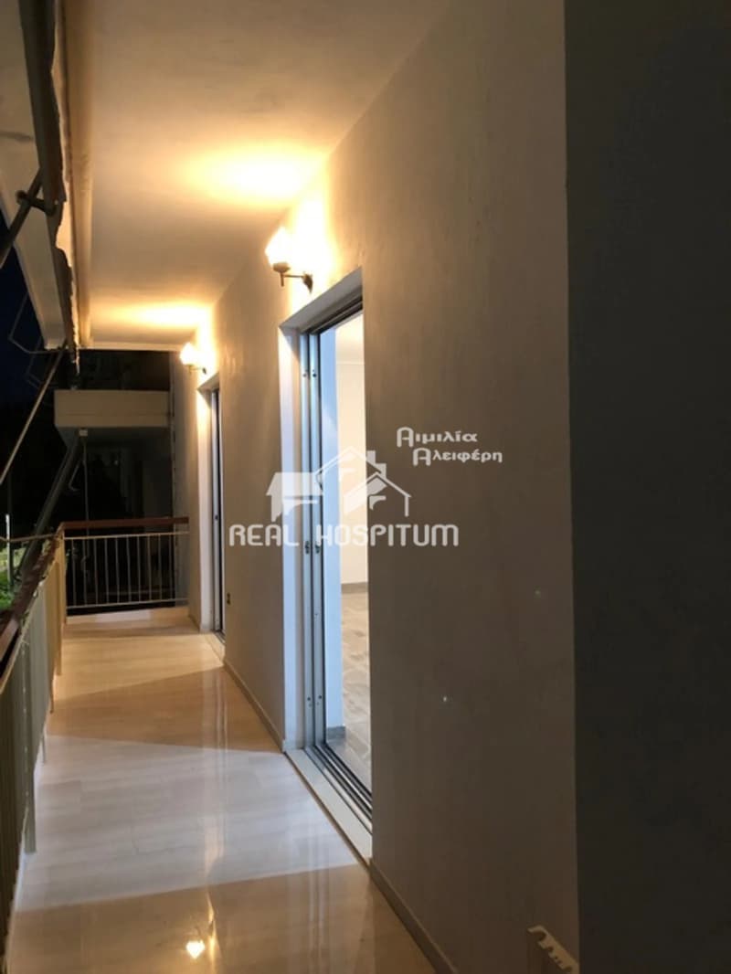 Διαμέρισμα στην Πεύκα Βέρδη, Πετρούπολη — Φωτογραφία 7 από 8