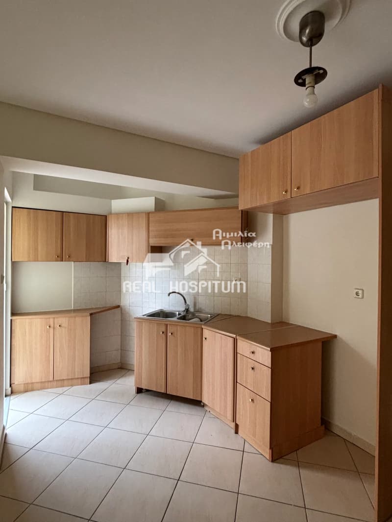 Apartment in Voulgari - Agios Eleftherios, Patisia — Photo 1 of 14