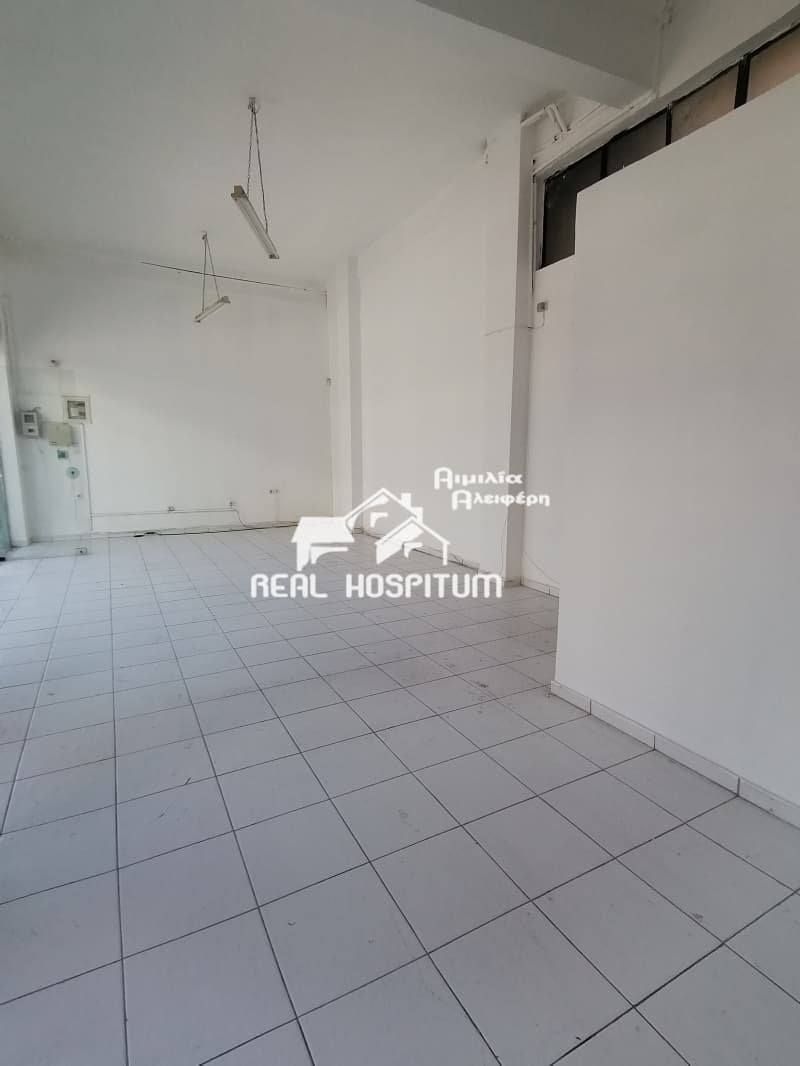Κατάστημα στην Άνω Πετρούπολη, Πετρούπολη — Φωτογραφία 1 από 3